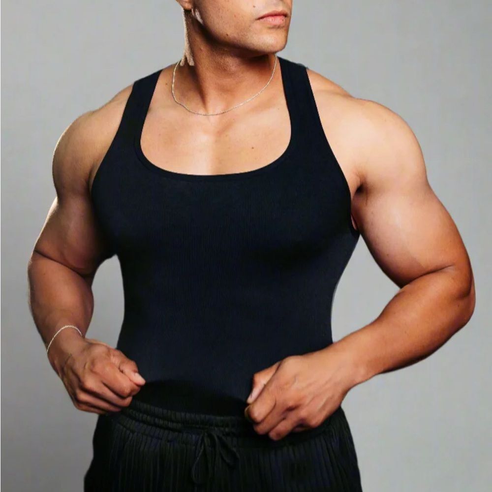 In Shape Compression Tanks Black 2XL NWT